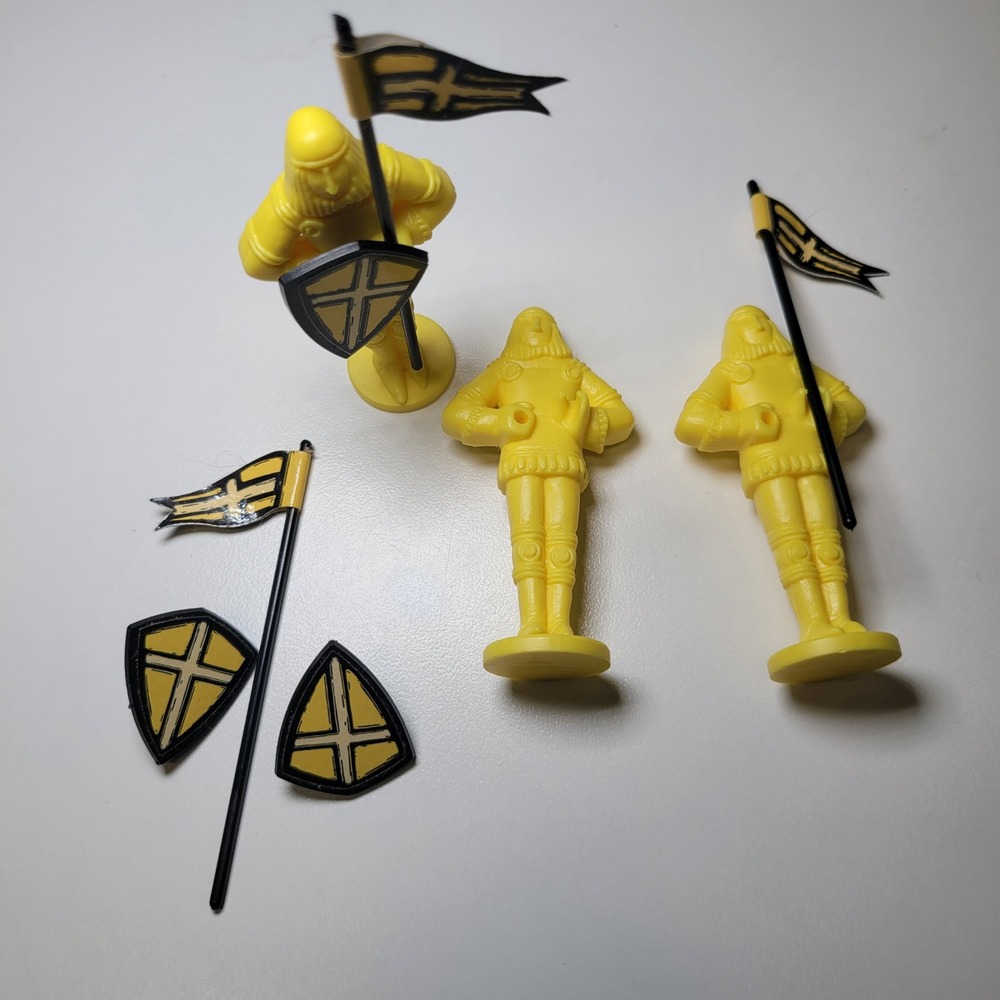 Aristoplay Knights Castle Board Game Replacement Parts Yellow Figures Flags